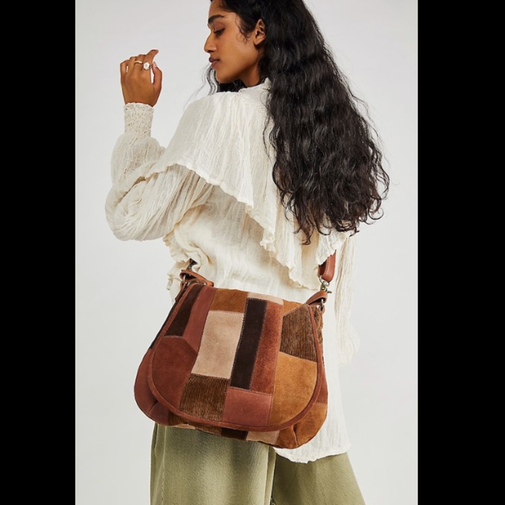 🔥🔥Free People 🔥🔥Prague Patchwork Messenger Bag Purse Leather Suede